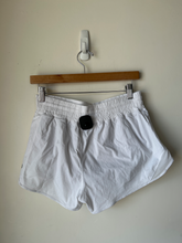 Load image into Gallery viewer, Lulu Lemon Athletic Shorts Size 9/10
