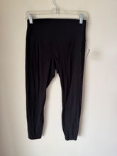 Load image into Gallery viewer, Lululemon Athletic Pants Size Medium
