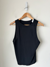 Load image into Gallery viewer, Lulu Lemon Athletic Top Size Large
