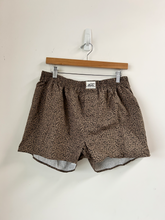 Load image into Gallery viewer, Zara Shorts Size Extra Large
