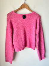 Load image into Gallery viewer, Jessica Simpson Sweater Size Large
