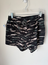 Load image into Gallery viewer, Gym Shark Athletic Shorts Size Small
