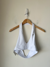 Load image into Gallery viewer, Gym Shark Sports Bra Size Extra Large
