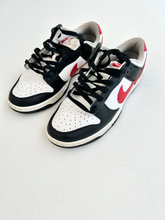 Load image into Gallery viewer, Nike Casual Shoes Mens 9
