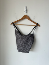 Load image into Gallery viewer, Athletic Top Size Extra Large
