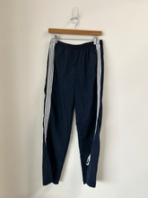 Load image into Gallery viewer, Edikted Athletic Pants Size Medium
