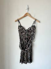 Load image into Gallery viewer, Fashion Nova Dress Size Extra Large
