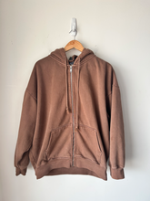 Load image into Gallery viewer, Brandy Melville Sweatshirt Size Small
