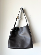 Load image into Gallery viewer, Purse
