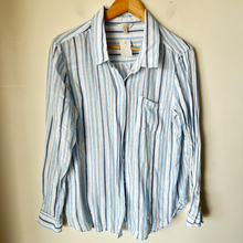 Load image into Gallery viewer, Lucky Brand Long Sleeve Top Size Large
