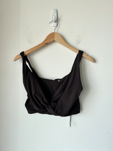 Load image into Gallery viewer, Free People Movement Sports Bra Size Extra Large
