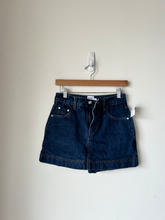 Load image into Gallery viewer, Princess Polly Short Skirt Size 2
