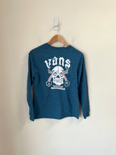 Load image into Gallery viewer, Vans Long Sleeve T-Shirt Size Extra Small
