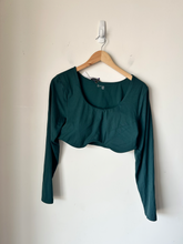 Load image into Gallery viewer, Offline Athletic Top Size Extra Large
