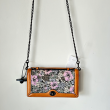 Load image into Gallery viewer, Coach Purse

