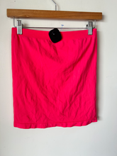 Load image into Gallery viewer, Free People Tank Top Size Medium
