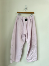 Load image into Gallery viewer, Young La Athletic Pants Size Large
