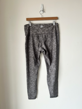 Load image into Gallery viewer, Athletic Pants Size Extra Large
