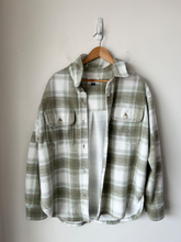 Load image into Gallery viewer, American Eagle Outerwear Size Small
