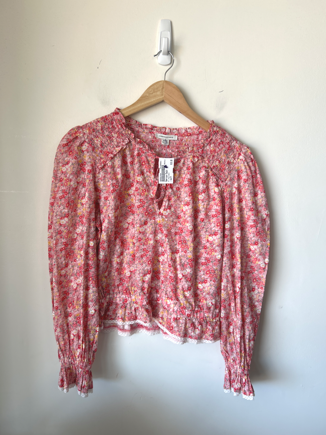 American Eagle Long Sleeve Top Size Medium