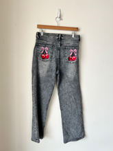 Load image into Gallery viewer, Pants Size 11/12 (31)
