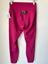 Load image into Gallery viewer, Lululemon Athletic Pants Size 7/8 (29)
