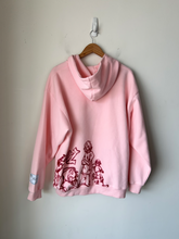 Load image into Gallery viewer, Sweatshirt Size Large
