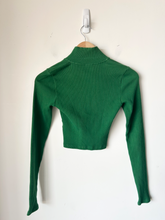 Load image into Gallery viewer, Tna Long Sleeve Top Size Small
