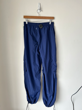 Load image into Gallery viewer, Gilley Hicks Athletic Pants Size Small
