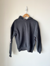 Load image into Gallery viewer, Edikted Sweatshirt Size Extra Small
