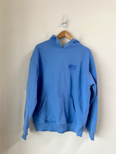 Load image into Gallery viewer, White Fox Sweatshirt Size Medium
