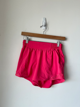 Load image into Gallery viewer, Lululemon Athletic Shorts Size Small
