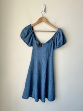 Load image into Gallery viewer, Jessica Simpson Dress Size Small
