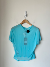 Load image into Gallery viewer, True Religion Short Sleeve Top Size Extra Large
