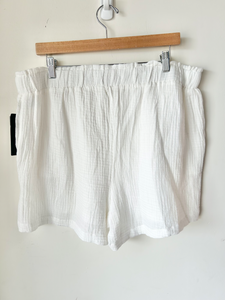 Stitch Star Shorts Size Large