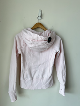 Load image into Gallery viewer, Lululemon Sweatshirt Size Small
