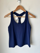 Load image into Gallery viewer, Lululemon Athletic Top Size Small
