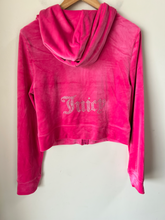 Load image into Gallery viewer, Juicy Couture Sweatshirt Size Large
