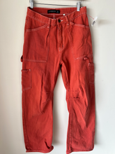 Load image into Gallery viewer, Lioness Pants Size Small
