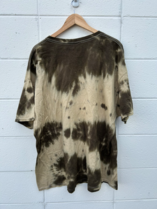 Urban Outfitters ( U ) T-shirt Size Medium