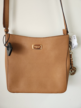 Load image into Gallery viewer, Michael Kors Purse
