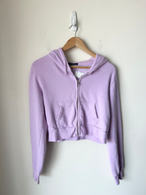 Load image into Gallery viewer, Brandy Melville Sweatshirt Size Small
