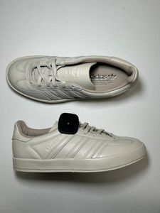 Adidas Casual Shoes Womens 7