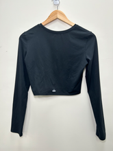 Load image into Gallery viewer, Alo Athletic Top Size Small
