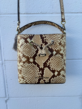 Load image into Gallery viewer, Michael Kors Purse
