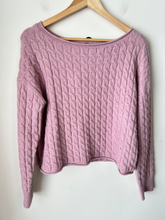 Load image into Gallery viewer, Aeropostale Sweater Size Medium
