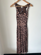 Load image into Gallery viewer, Maxi Dress Size Extra Small

