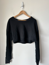 Load image into Gallery viewer, Free People Sweatshirt Size Large
