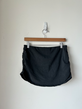 Load image into Gallery viewer, Free People Short Skirt Size Medium
