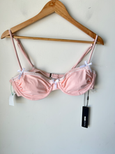 Load image into Gallery viewer, Fashion Nova Womens Swimwear Size Large
